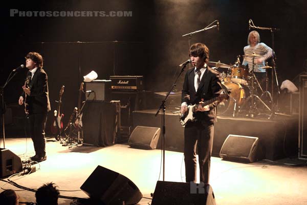 THE BISHOPS - 2007-09-18 - PARIS - La Cigale - 